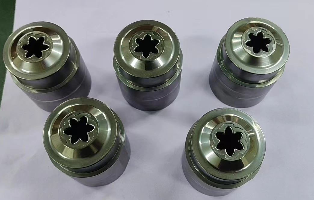 How Can Imported High-Speed Cold Heading Dies Boost Production Efficiency
